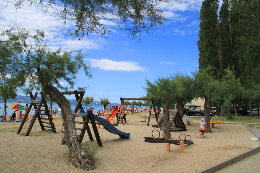 Camping Almissa 奥米什 外观 照片